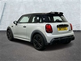 Mini Hatch Image 2