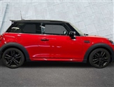 Mini Hatch Image 3