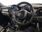 Mini Hatch Image 6