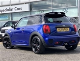 Mini Hatch Image 3