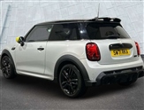 Mini Hatch Image 2