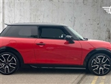 Mini Hatch Image 3