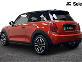 Mini Hatch Image 4