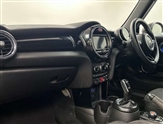 Mini Hatch Image 6