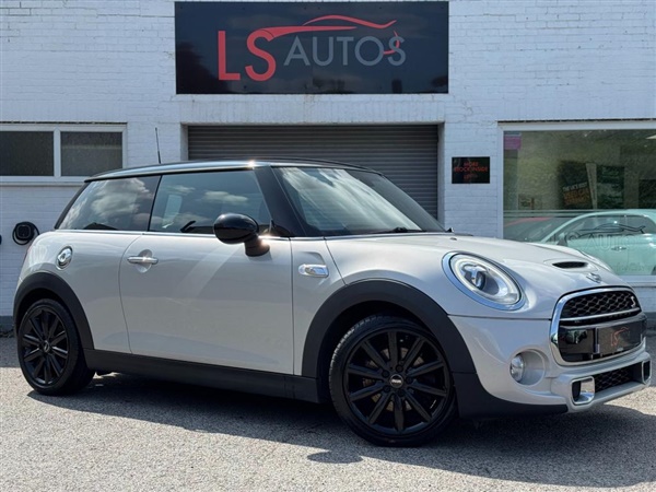 Large image for the Used Mini Hatch