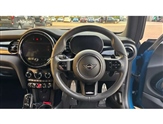 Mini Hatch Image 5