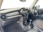 Mini Hatch Image 2