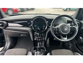 Mini Hatch Image 4
