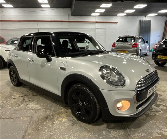 Large image for the Used Mini Hatch