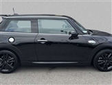 Mini Hatch Image 2