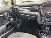 Mini Hatch Image 6