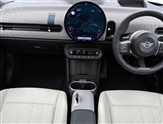 Mini Hatch Image 6