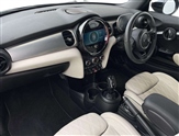 Mini Hatch Image 2