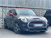 Mini Hatch Image 1