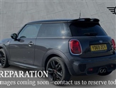Mini Hatch Image 2