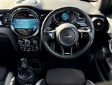 Mini Hatch Image 5