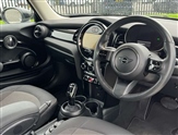 Mini Hatch Image 6