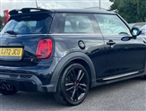 Mini Hatch Image 3