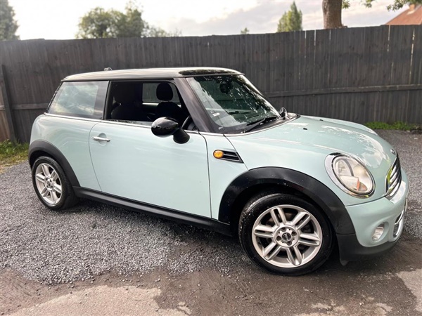 Large image for the Used Mini Hatch