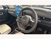 Mini Hatch Image 6