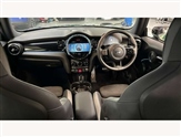 Mini Hatch Image 4