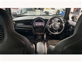 Mini Hatch Image 4
