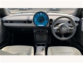 Mini Hatch Image 4