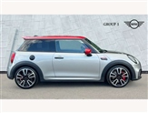 Mini Hatch Image 3