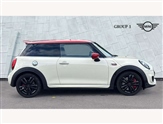 Mini Hatch Image 3