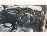 Mini Hatch Image 4