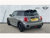 Mini Hatch Image 2