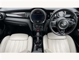 Mini Hatch Image 4