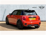 Mini Hatch Image 2