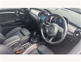Mini Hatch Image 6