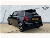 Mini Hatch Image 2
