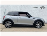 Mini Hatch Image 3
