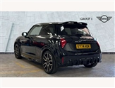 Mini Hatch Image 2