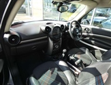 Mini Paceman Image 4