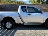 Mitsubishi L200 Image 2
