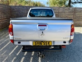 Mitsubishi L200 Image 4
