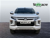 Mitsubishi L200 Image 2