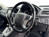 Mitsubishi L200 Image 6