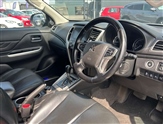 Mitsubishi L200 Image 5