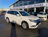 Mitsubishi Outlander Image 1