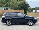 Mitsubishi Outlander Image 3