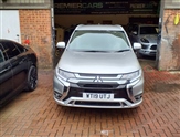 Mitsubishi Outlander Image 2