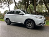 Mitsubishi Outlander Image 2