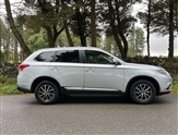 Mitsubishi Outlander Image 4