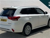 Mitsubishi Outlander Image 3