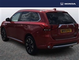 Mitsubishi Outlander Image 2